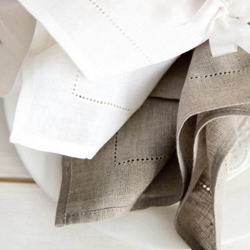 4 조각 흰색 냅킨 Hemstitch 천연 냅킨 리넨  - Monogrammed Handkerchief 리뷰 및 가격